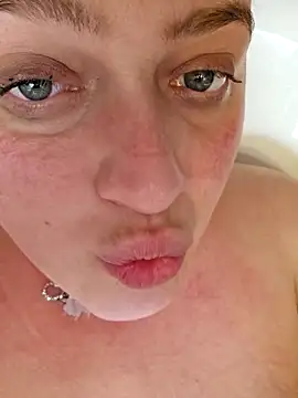 Blondibaby webcam