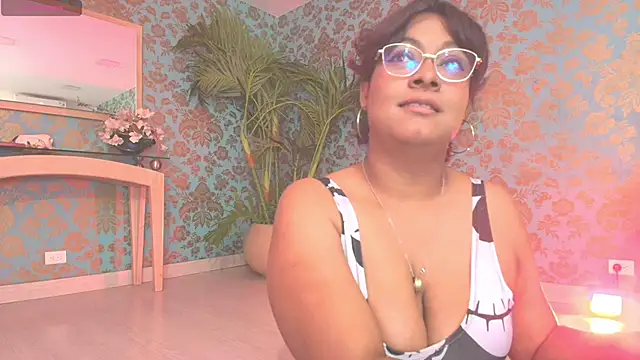alexa_cruz__ webcam