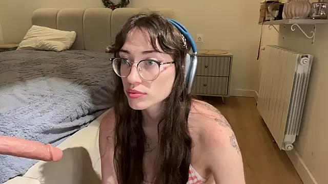 online nude webcam Kelly Berry 