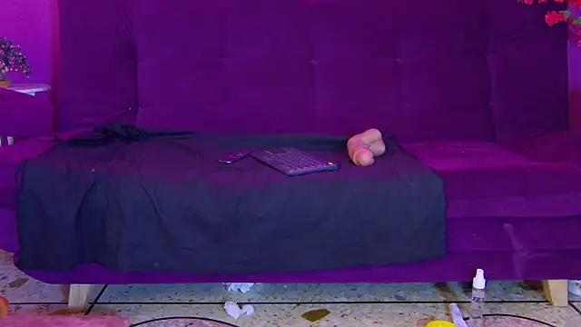 Daliana_Gounbolt webcam