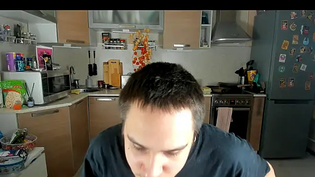 Bear_Beer130 webcam