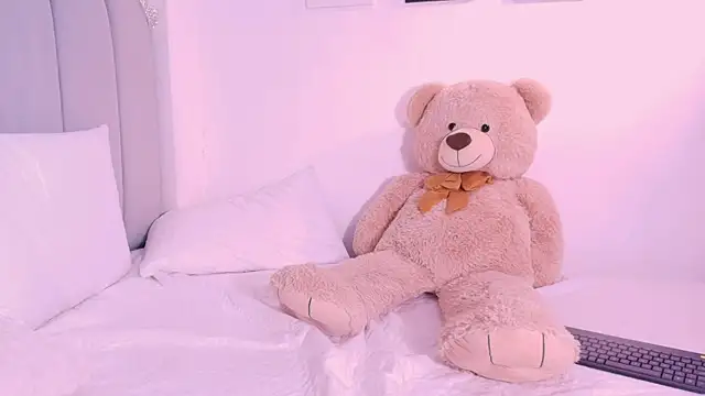 DannaHyde webcam