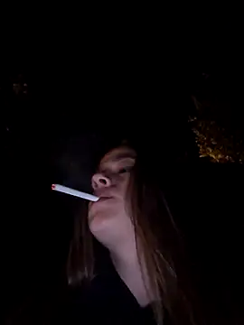 Luna_Lynn webcam