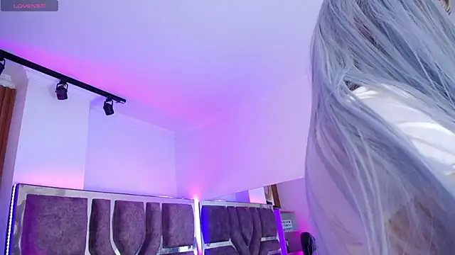 Lizza_Jones webcam