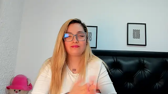 Abby_Morelly webcam
