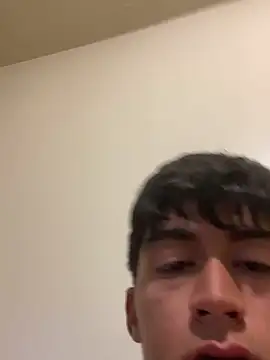 BadboyXXXMZ live sex cam