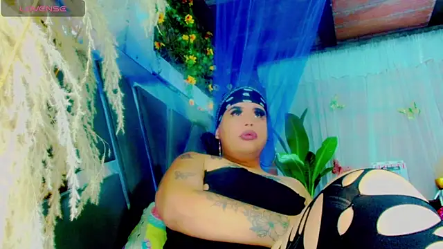 nauthyvalentina webcam
