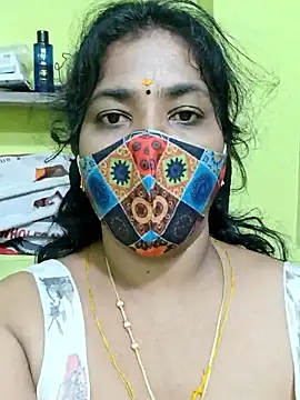 Tamil_Mithra webcam