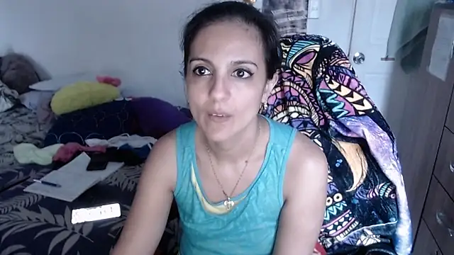 BasmaHernandez webcam