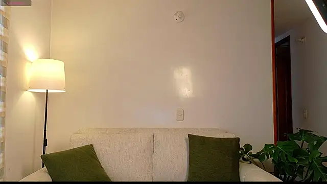 ivonnybonita__ webcam