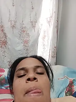 sexybronwgirl01 webcam