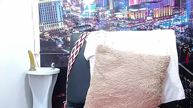 tila_nastyy webcam