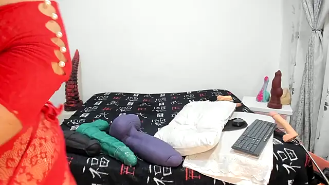 charlloteevans_X webcam