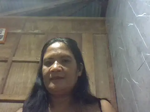 PinayZaira webcam