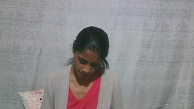 SexyIndianSky69 webcam