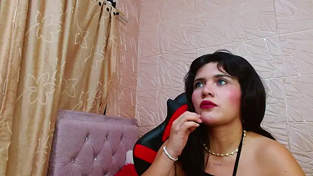 bella_stone20 webcam
