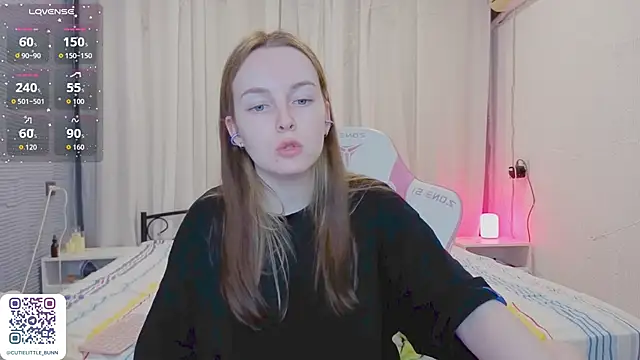 bae_cake_ webcam