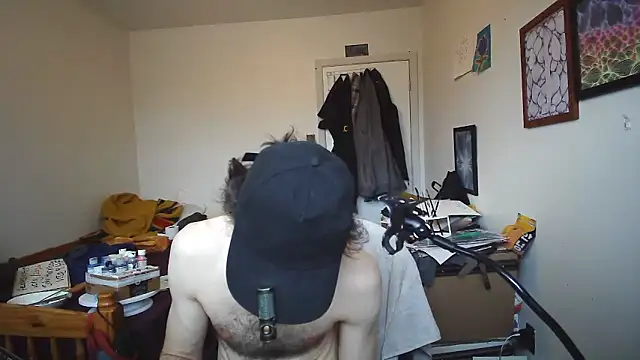 JohnnyMoves webcam