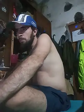 hairy_mannn webcam