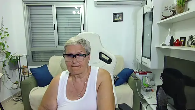 Selenna57 webcam