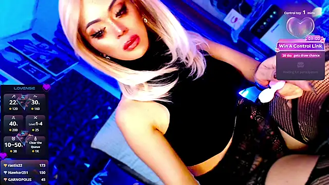 KYLIE_SHEMALE webcam