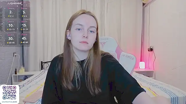 bae_cake_ webcam