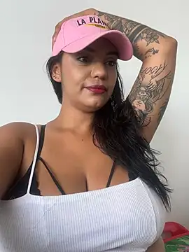 Sara-77 webcam