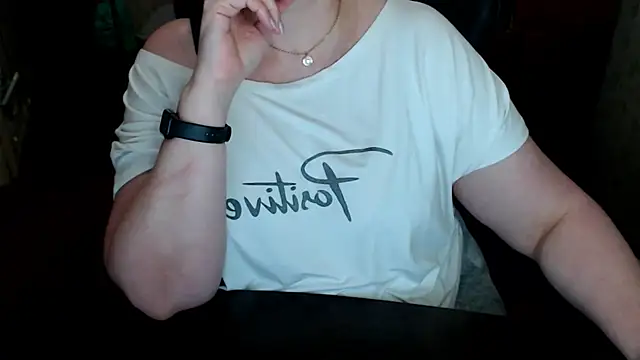 AlisaHot55 webcam