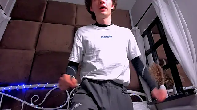 LukeSweet webcam