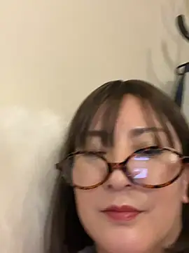 Mitsuco_surflady