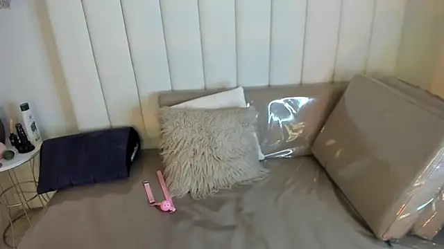 veronica_b07 webcam