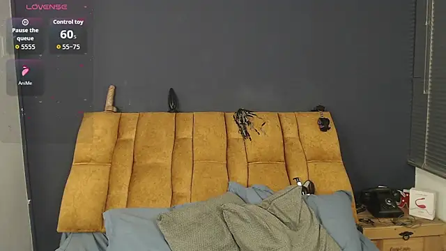 KendraaSimons webcam