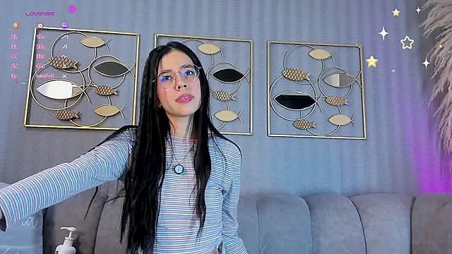 laraa_jeean webcam