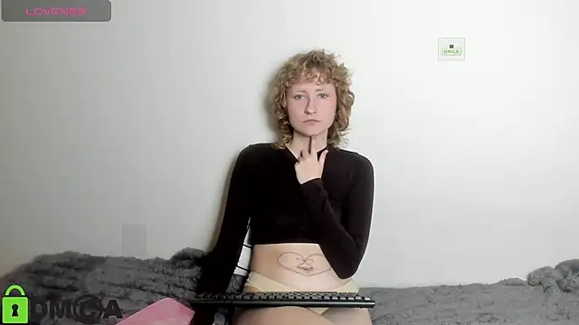 AnnStasia webcam