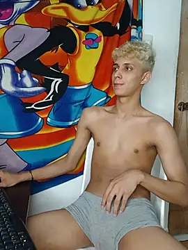 Alayn_sexy_ayes