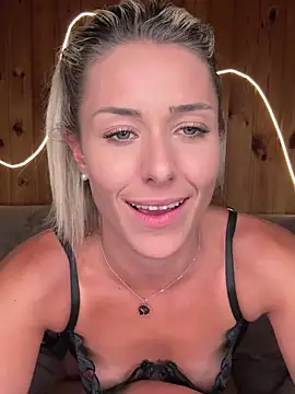 petrouchkaaa_