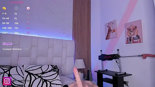 isabella_whiithe webcam