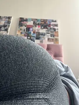 Pretty_Isadora webcam