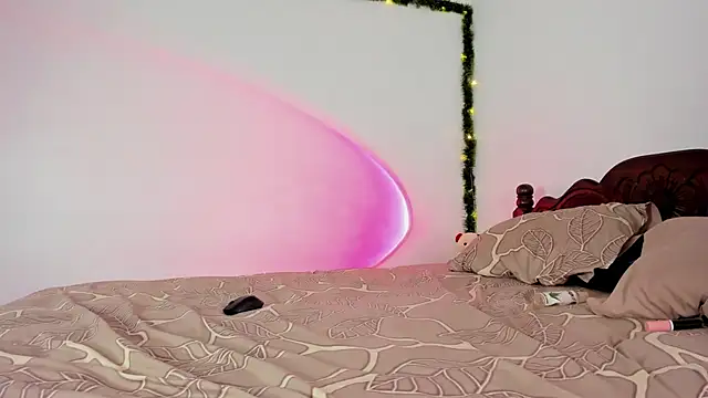hollymollyxoxo webcam