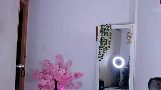 AnnieSofiia webcam