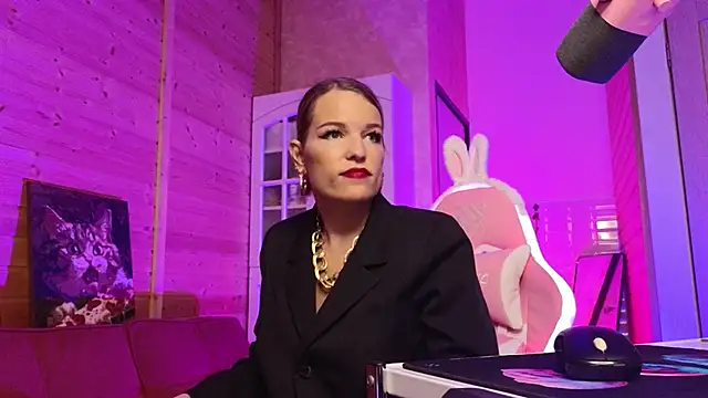 Lady_Shine webcam