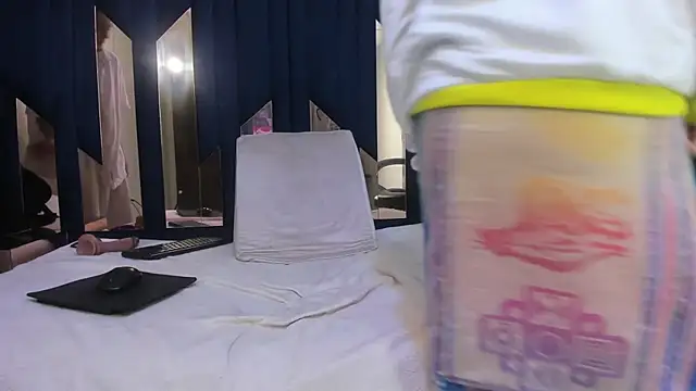 KikyoAndDrey webcam