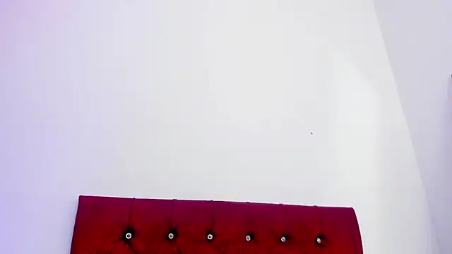 Katty_West webcam
