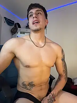 strongboy_ webcam