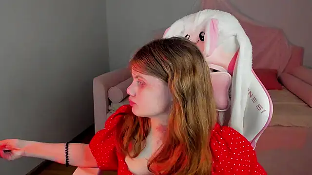 ChloeHalses webcam