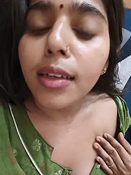 Cute-Simmi69 - Live Cams
