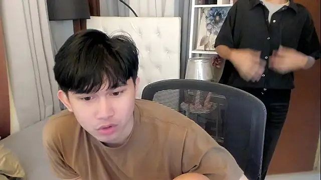 davincihugecock webcam