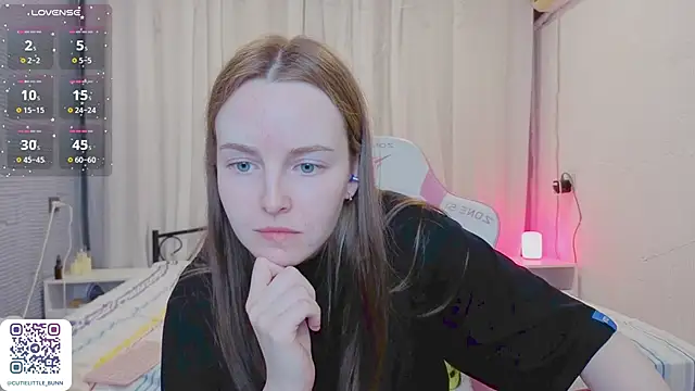 bae_cake_ webcam