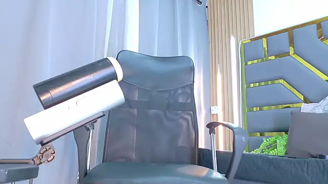 Oliver_bigblack_cock webcam