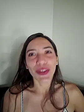 loveuu-bae webcam